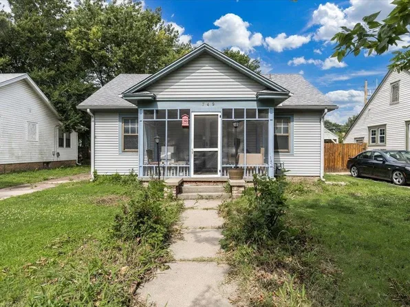 749 S Spruce St, Wichita, KS 67211