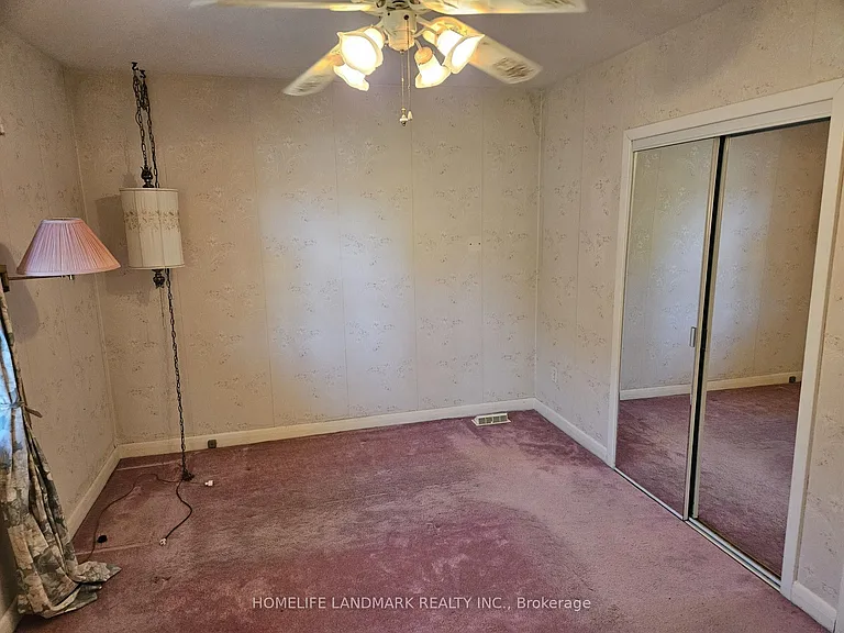 147 Fitzgibbon Ave #MAIN — Photo 19