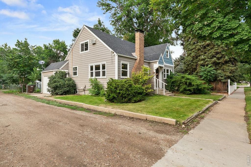416 Locust St