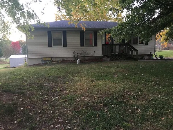 134 NE 1291st, Knob Noster, MO 65336