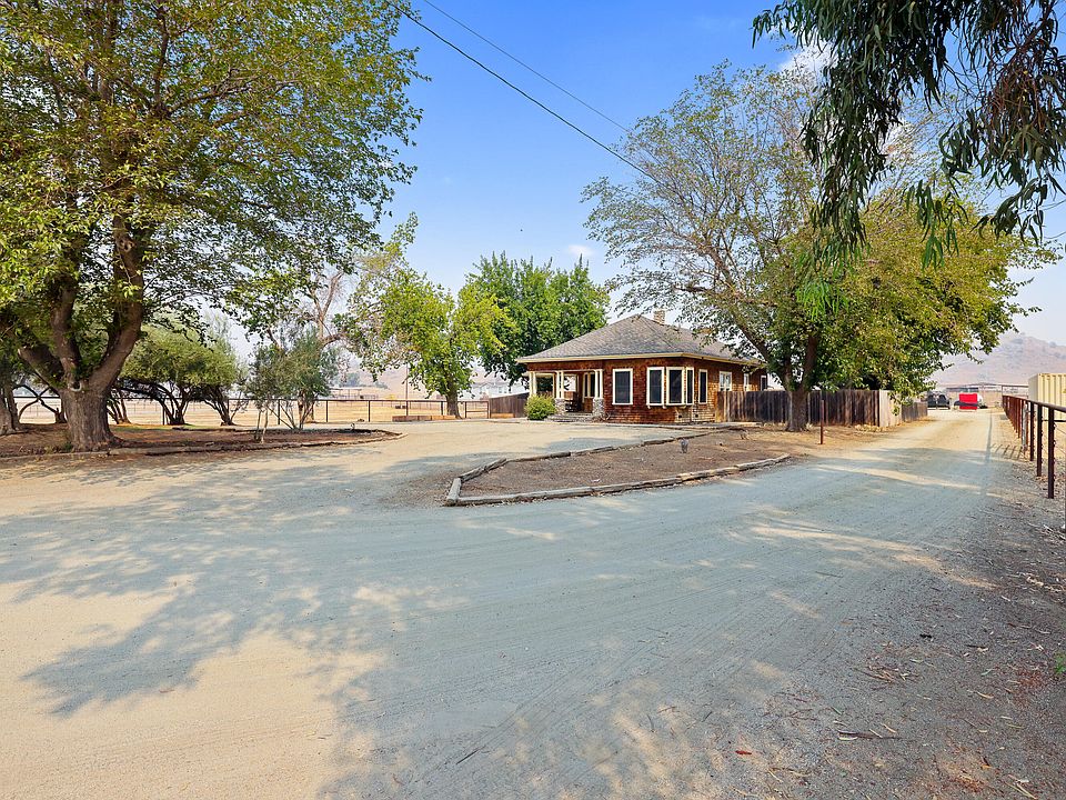 21458 Avenue 360, Woodlake, CA 93286 Zillow