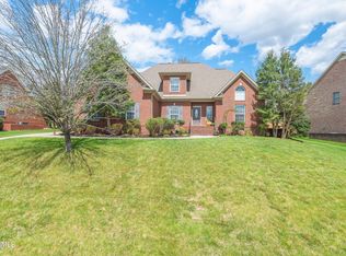 342 Gwinhurst Rd, Knoxville, TN 37934