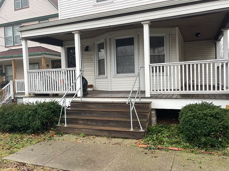 2157 W 11th St — Photo 10