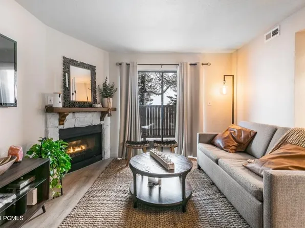 6821 N 2200 W APT 11H, Park City, UT 84098