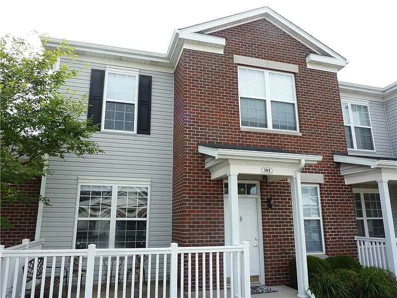 301 Sonie Dr photo 1