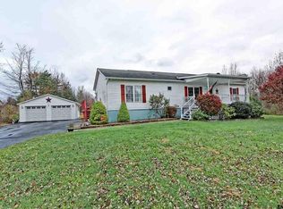 8 Sirchia Rd, Mechanicville, NY 12118
