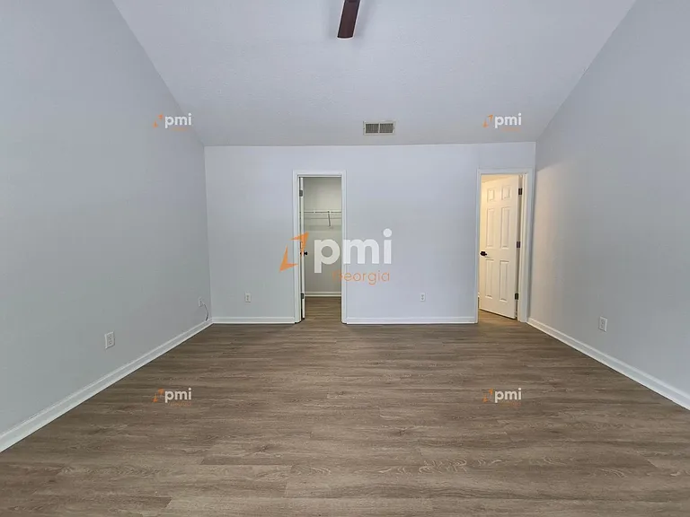 304 Klinetop Dr — Photo 10