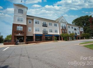 1410 4th Street Dr NW UNIT 308, Hickory, NC 28601