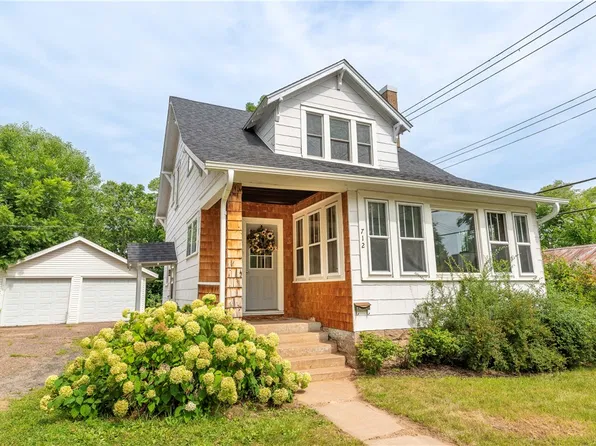 712 Seaver Street, Eau Claire, WI 54701