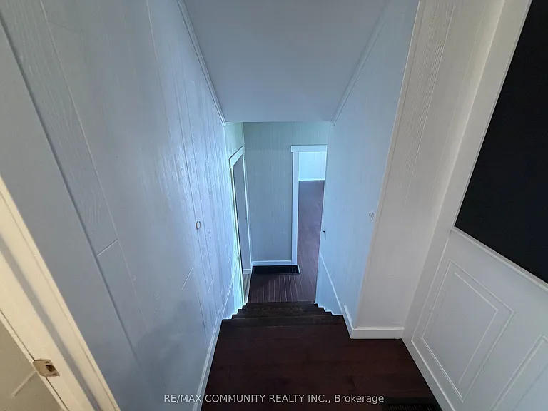 2292 Hamilton Rd — Photo 5