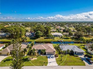 215 Fairway Rd, Rotonda West, FL 33947