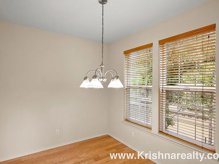 6006 NE Maidstone St — Photo 10