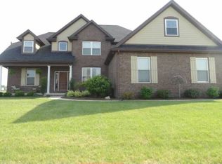 735 Chippewa Ln, Perrysburg, OH 43551