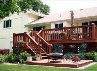 15718 Spring St, Omaha, NE 68130