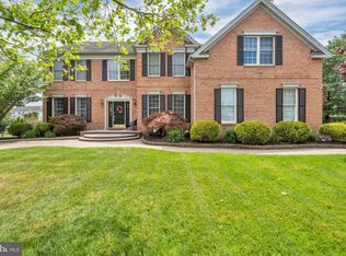 7 Wright Dr, Chesterfield, NJ 08515