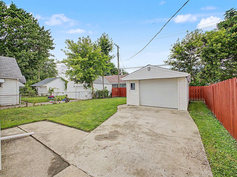 17727 Lowell St, photo 24