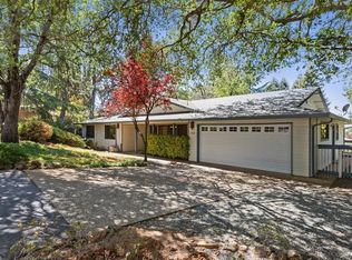 2880 Gladstone Ln, Cameron Park, CA 95682
