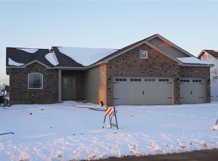 928 Chesapeake Junction Ln, O Fallon, IL 62269