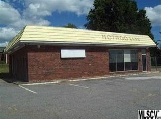 709 13th St SW, Hickory, NC 28602