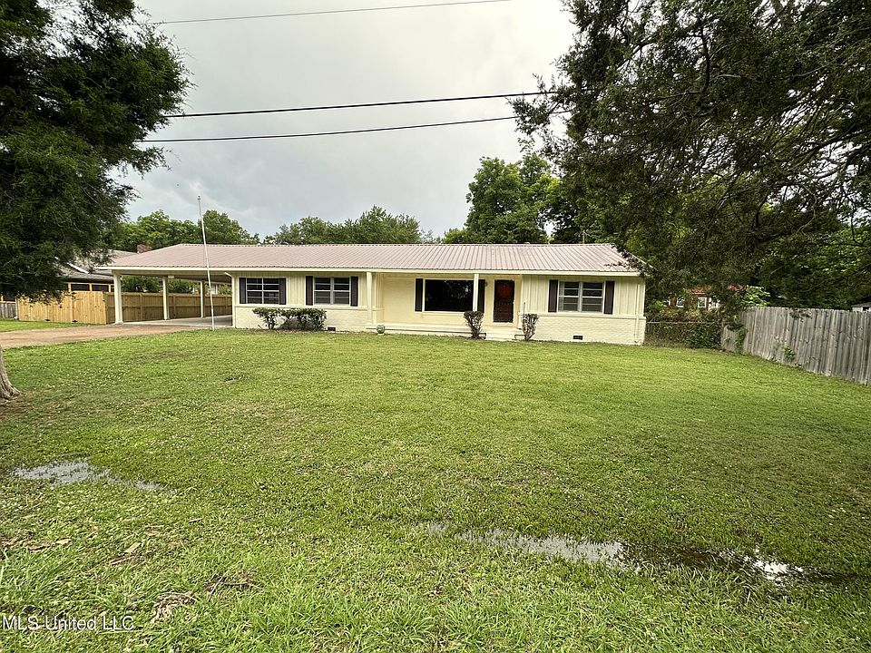 1635 Cummins Ave N, Tunica, MS 38676 Zillow