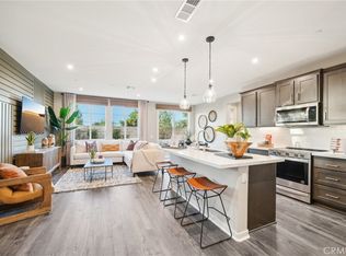 16031 Olivas Ln, Fontana, CA 92336
