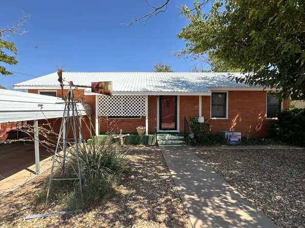 901 E Harris St, Brownfield, TX 79316