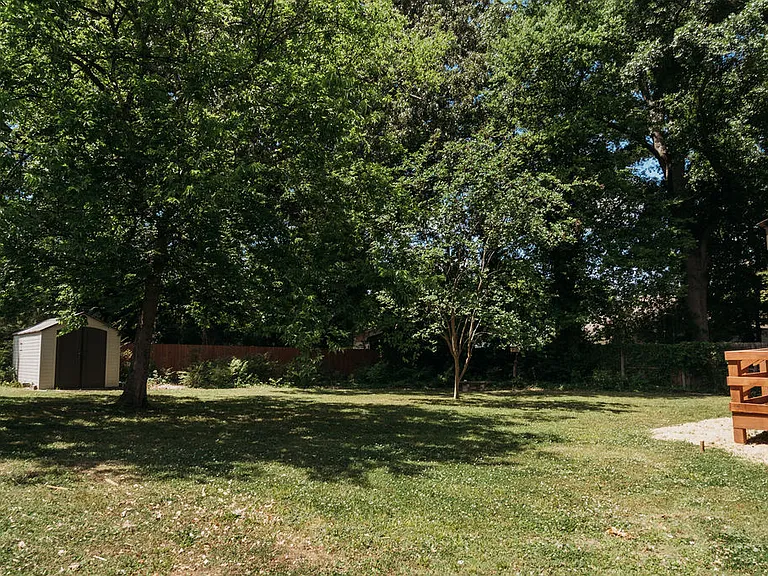 300 Osborne Dr — Photo 60
