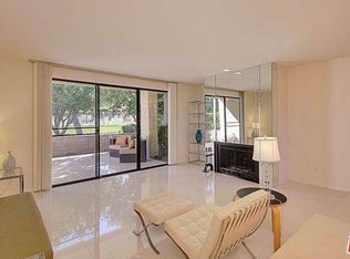 237 Calle Bravo, Palm Springs, CA 92264