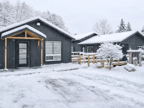 138 Hollister Rd, Tweed, ON K0K 3J0