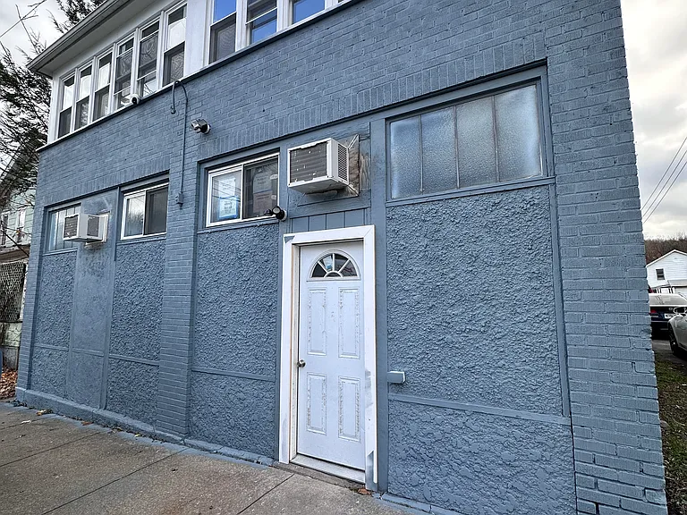 153 Vine St #A — Photo 10