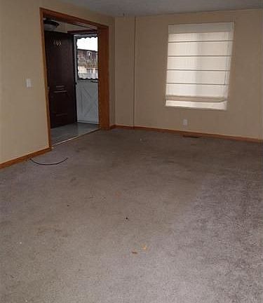 4th image of 1651 Mentor Ave APT 803