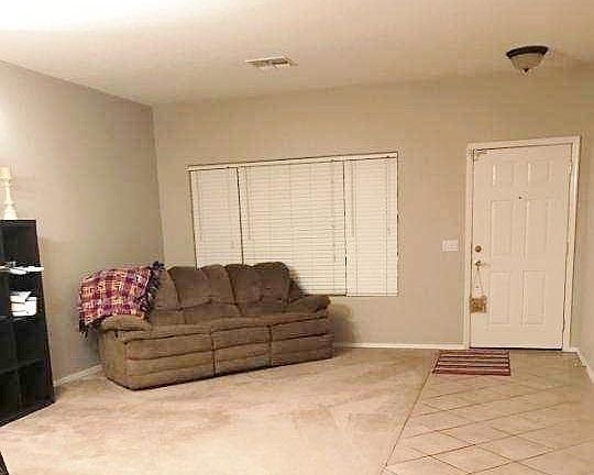 4th image of 44190 W Venture Ln