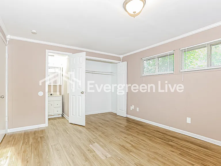 29 N Meadowcliff Dr — Photo 4