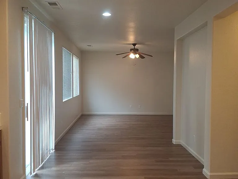 313 Dorinda Ct — Photo 15