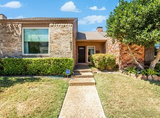 6807 Anglebluff Cir, Dallas, TX 75248