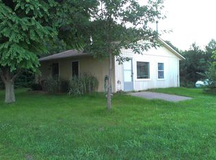 6264 Unity Ln, Fennville, MI 49408