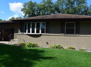 1036 N Dwiggins Ave, Griffith, IN 46319