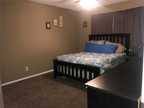 3rd image of 1137 Eastwood Dr