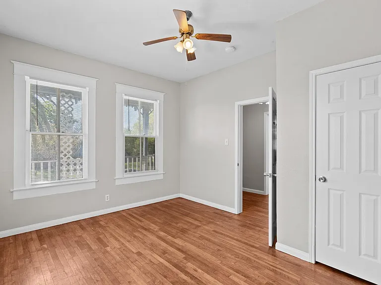 4020 Avenue O 1/2 #UP — Photo 17