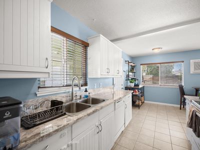 9906 Meteor Dr, Sacramento, CA, 95827