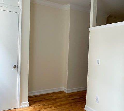 3rd image of 1580 York Ave #3C