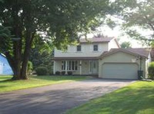 15 Davey Cres, Rochester, NY 14624