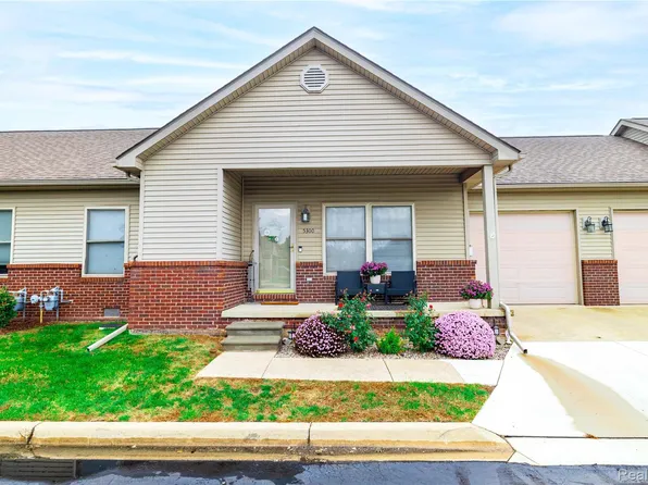 5300 Torrington Dr #4, Monroe, MI 48161