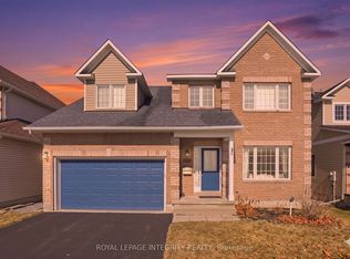127 Stoney Pond Ct, Ottawa, ON K2S 2E6