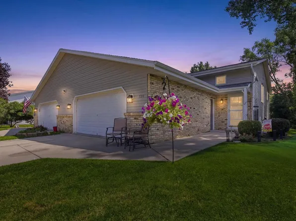 720 Timberline TRAIL, Hartford, WI 53027