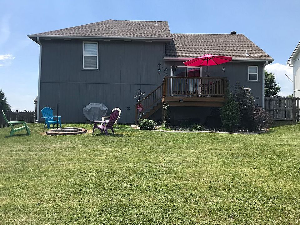2nd image of 203 Essex Dr