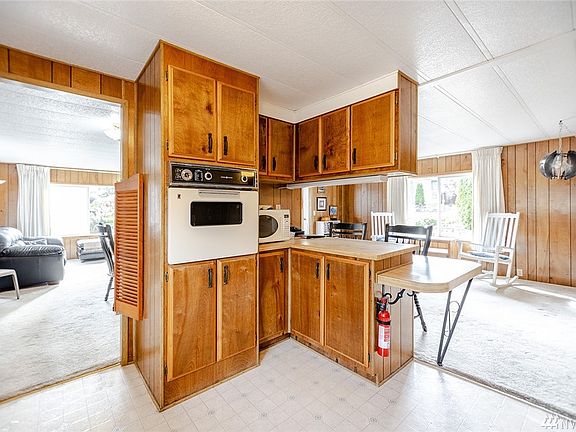 4th image of 9101 Steilacoom Rd SE Unit 22