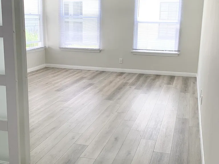 1316 Havenhurst Dr — Photo 25