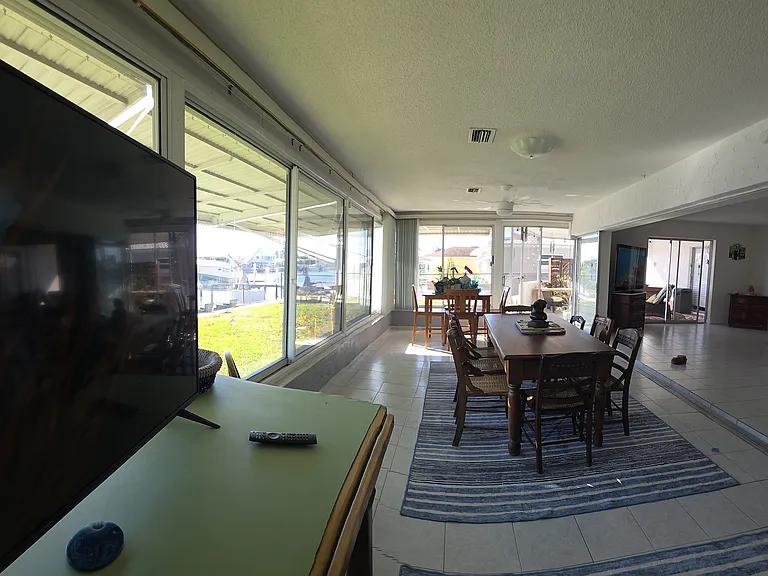 5048 Galleon Ct — Photo 17