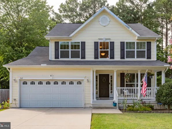 207 Azalea Rd, Colonial Beach, VA 22443